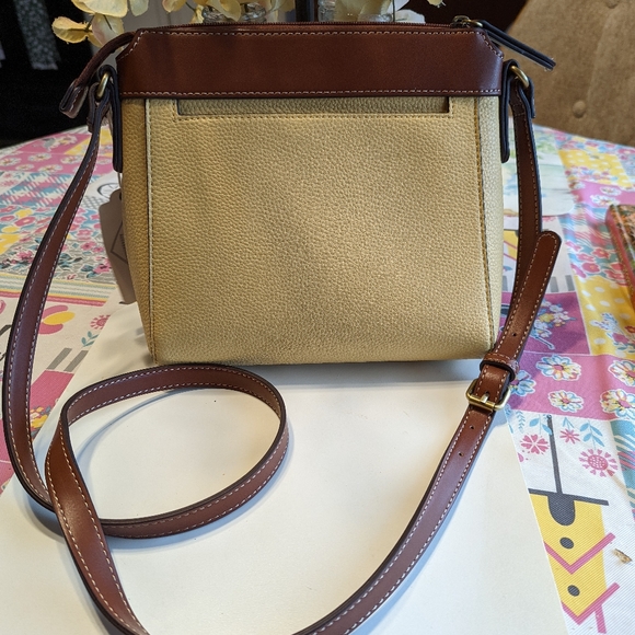 NWT St. John's Bay shoulder/crossbody bag. - Picture 2 of 7